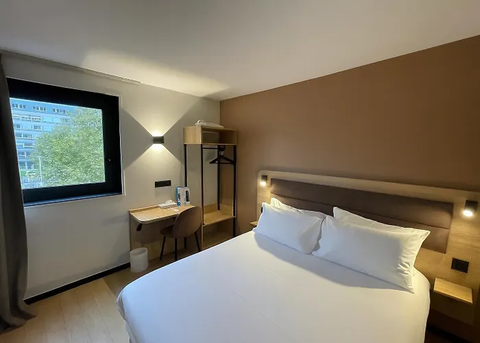 Brit Confort CentreHotel Rouen